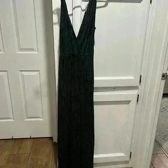 Revolve line + dot sophora black jumpsuit small - Picture 5 of 6